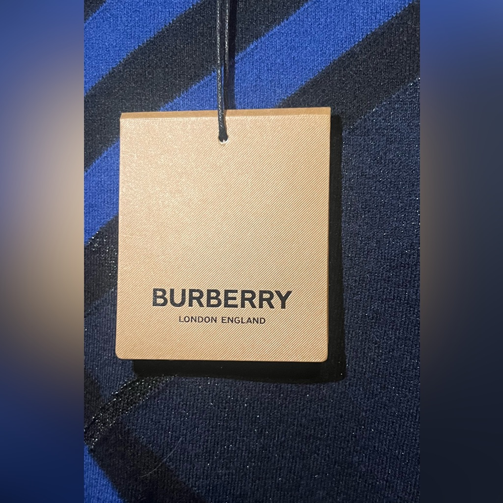 Burberry Kids' Chevron Cotton & Cashmere Crewneck Sweater.Blue, Size S (10yo).